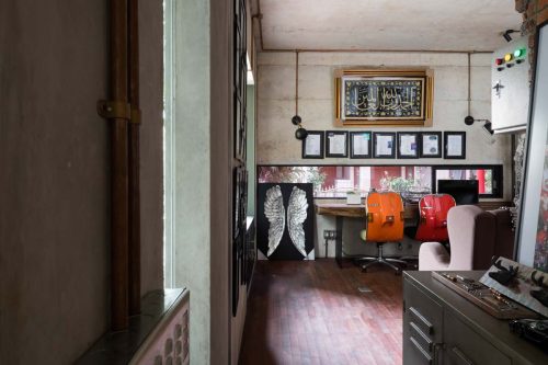 10 Ide Desain Interior Industrial yang Stylish dan Funky