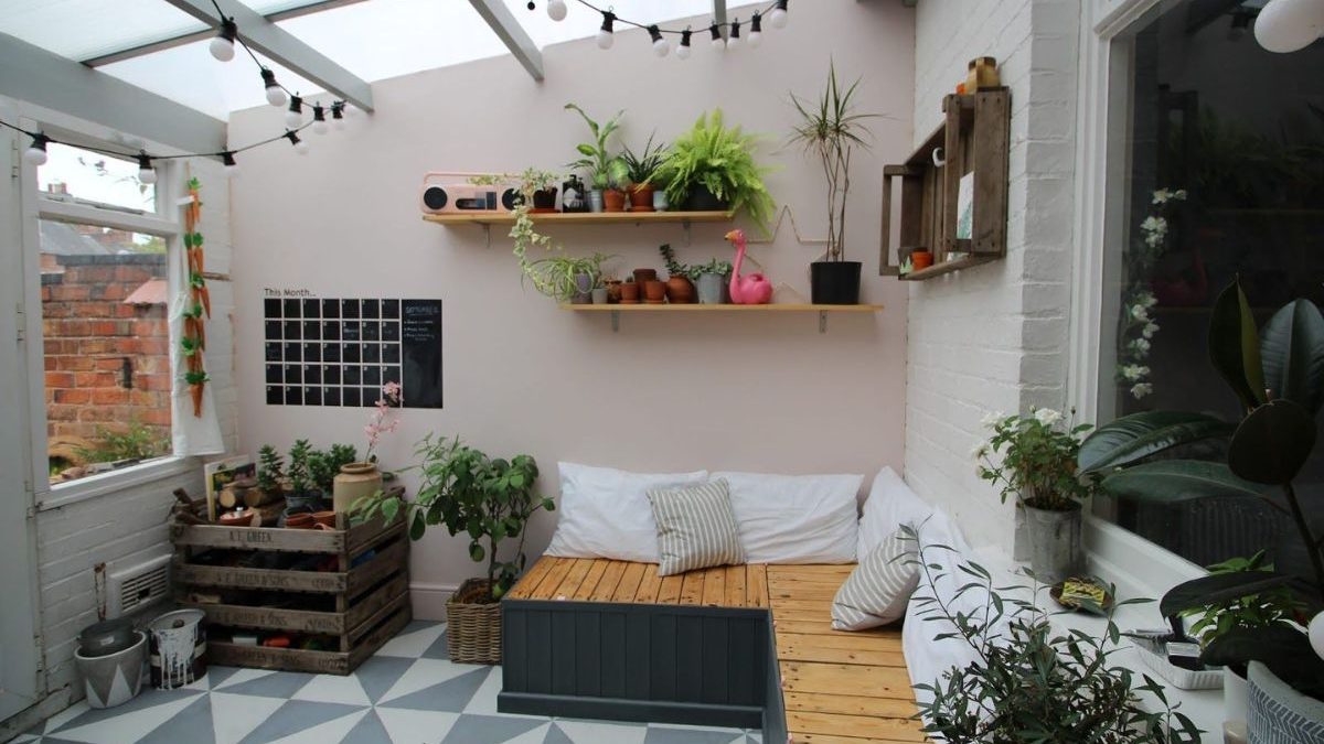 Inspirasi Teras Rumah Ala Coffee Shop