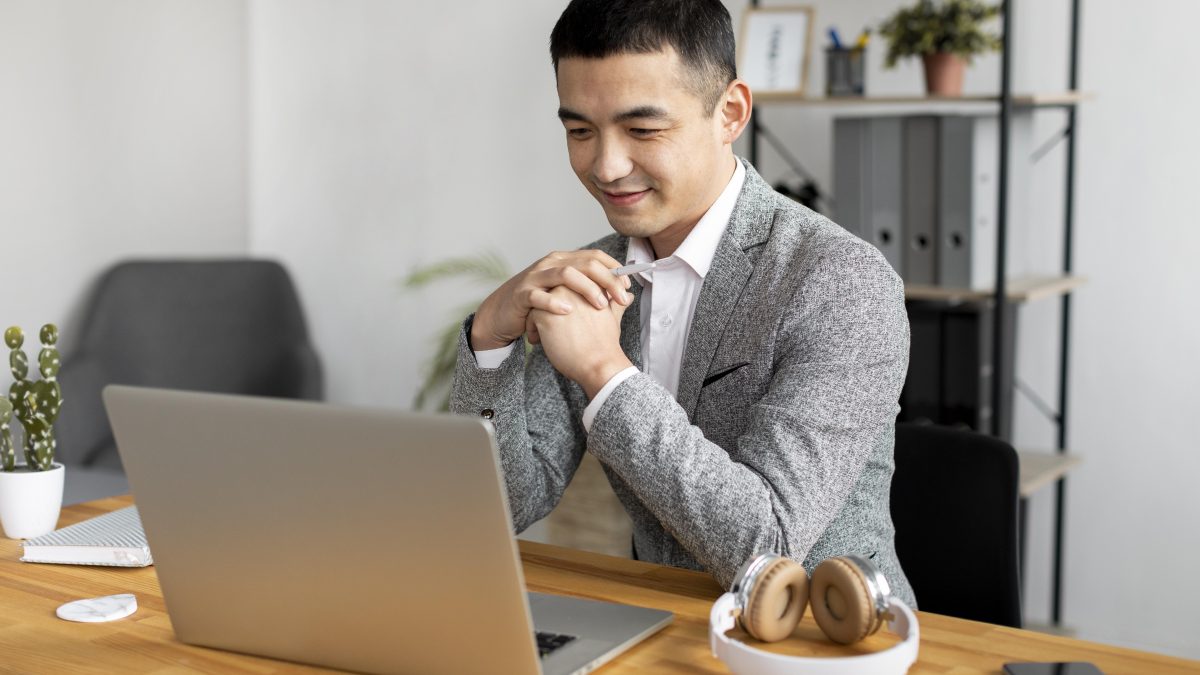 Menjadi Desainer Interior Profesional